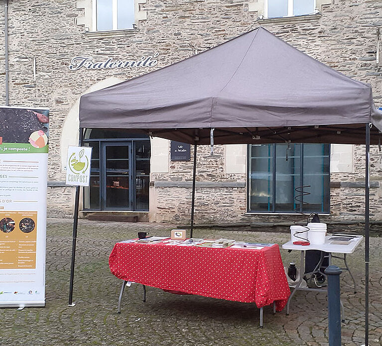 Animation sur le marché de Malville
